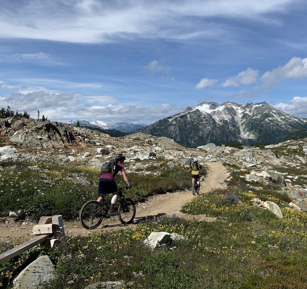 Private guided mountain bike tour
